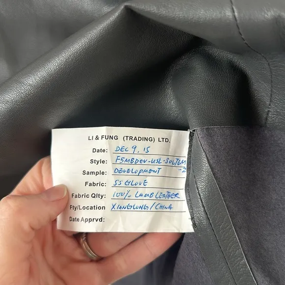 Eileen Fisher 100% lamb leather slate grey fluted skirt!