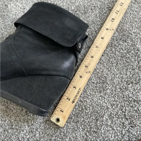 Eileen Fisher Ankle Boots Womens Size 8.5 Black Leather Wedge Fold Over Booties