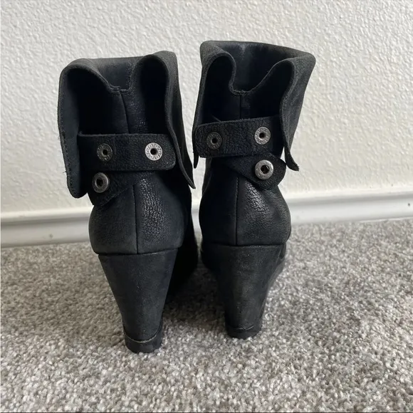 Eileen Fisher Ankle Boots Womens Size 8.5 Black Leather Wedge Fold Over Booties