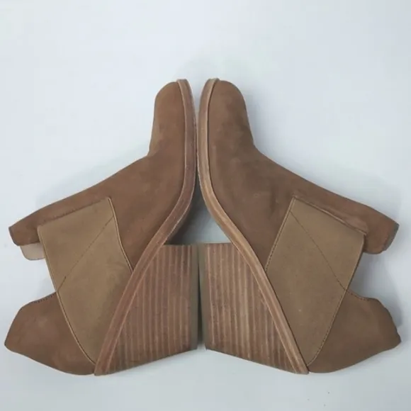 Eileen Fisher Even Tumbled Nubuck Booties Tan Size 7