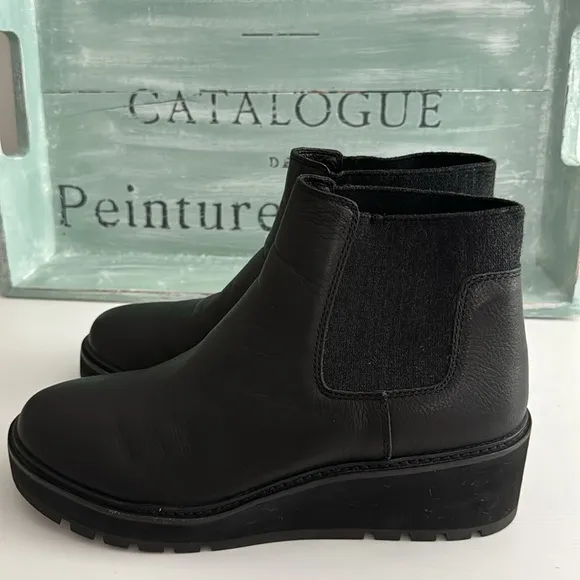 Eileen Fisher Women’s Chelsea Wedge Black Leather Boots Plus Dust Bag Si…