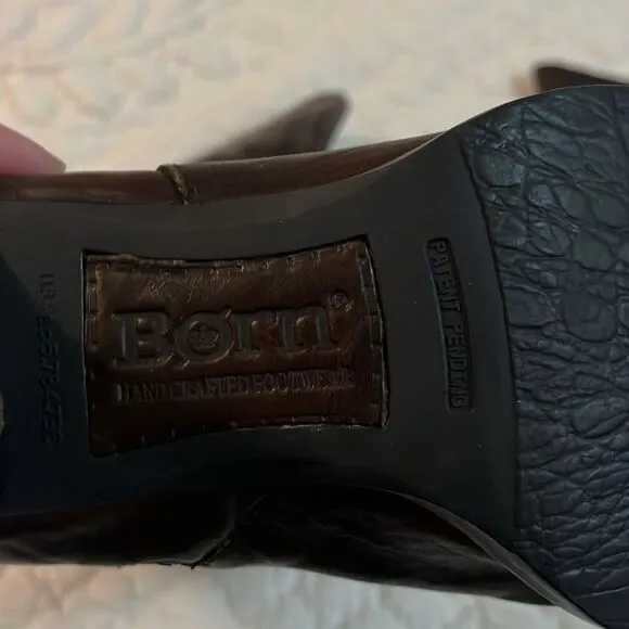 Elegant Brown Leather Women's Boots