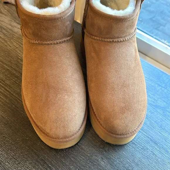 EMU Australia Stinger Micro Waterproof Suede Sheepskin Boot,‎ Chestnut, Size 10