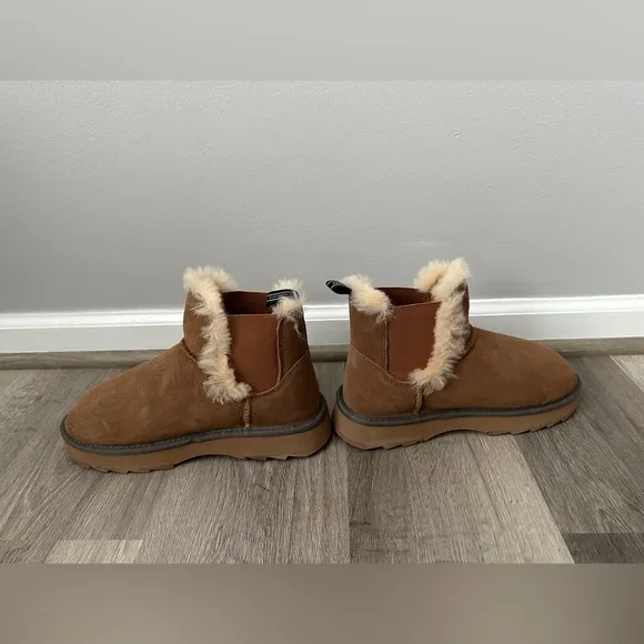 EMU Australia Thresher Boots Size 9