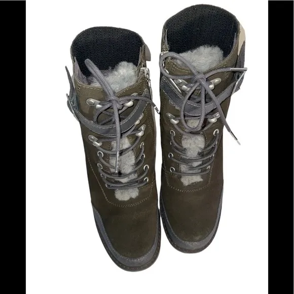 Emu Australia Waldron Suede Waterproof Boots. Size 9W