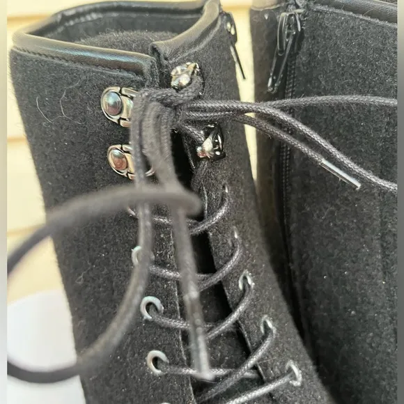 Eric Michael Caterina black wool felt waterproof lace-up ankle boots, zipper, 40
