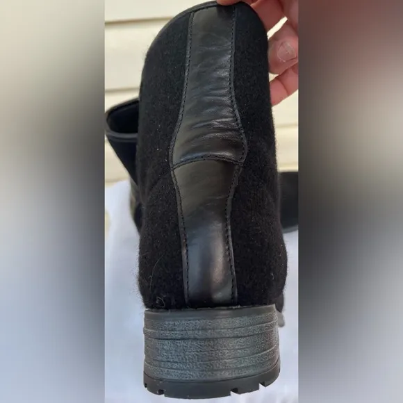 Eric Michael Caterina black wool felt waterproof lace-up ankle boots, zipper, 40