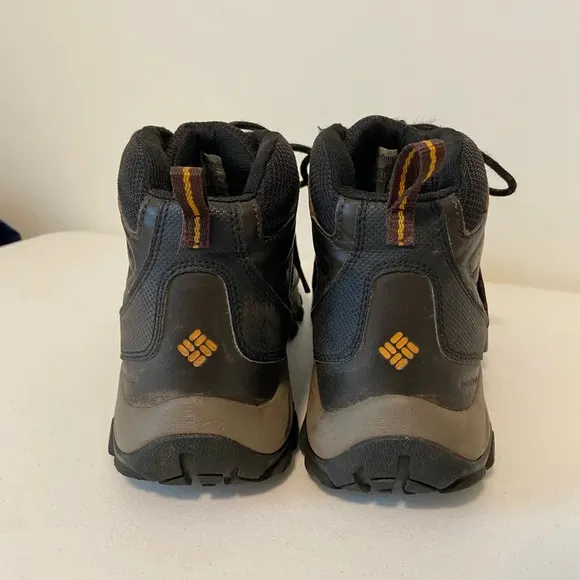 EUC | Columbia men’s newton ridge plus II waterproof lace up hiking boots — 10.5