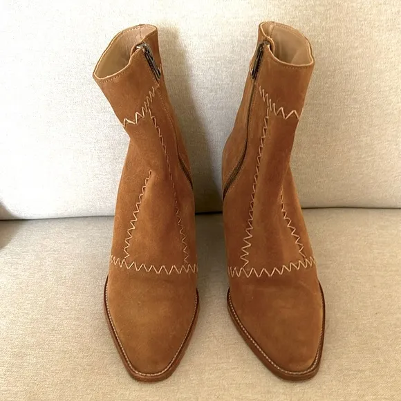 EUC Spell Zephyr💯Suede Leather Ankle Boots size 39