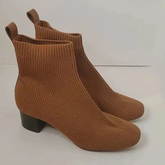 Everlane Glove Boot ReKnit Boots 8