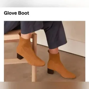 Everlane Glove Boot ReKnit Boots 8