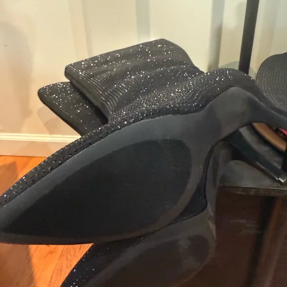 Fashion to Figure Black Wide Calf Heeled Boots Sleek Knee-High