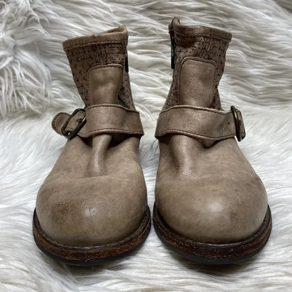 Fiorentini    Baker ankle boots