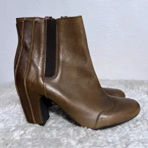 FLY London Brown Heeled  Leather Ankle Boots Booties Size 40 9-9.5