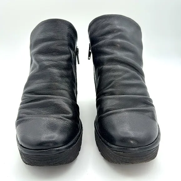 Fly London - women’s Yip Black Leather Wedge Ankle Boots heeled bootie 7.5 / 8