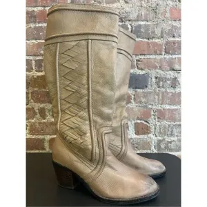 FOSSIL Knee High Leather Fashion Boots, Greige  Women’s 7.5