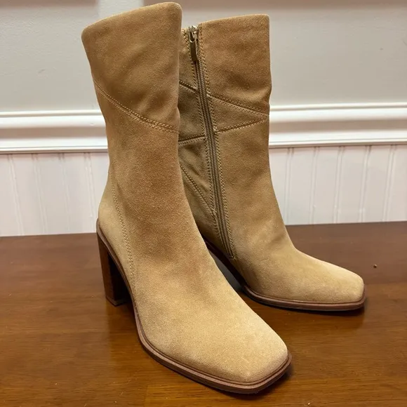 Franco Sarto Tan Suede Stevie Boots- size 8