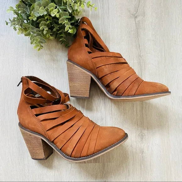 Free People Hybrid Heel Ankle Boots Brown Size 39