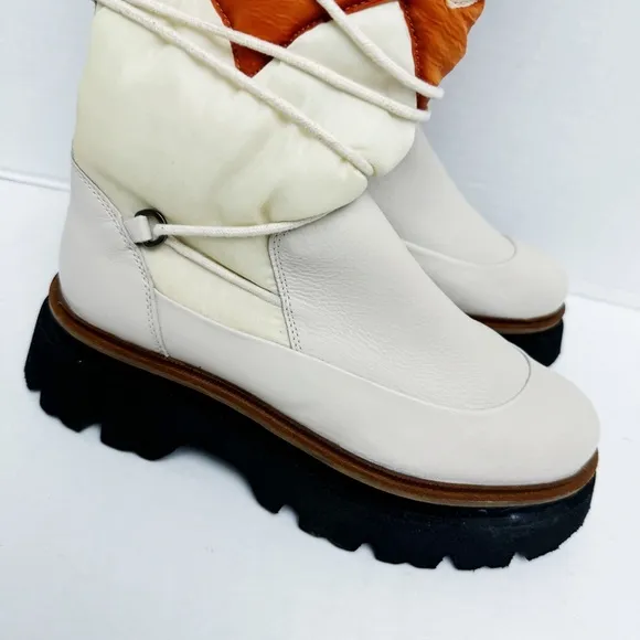 Free People - Ivory Star Snow Boots