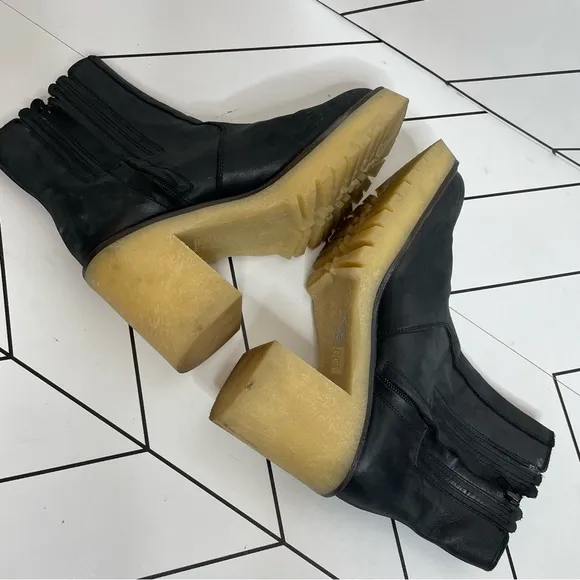 Free People | James Heeled Lug Sole Chelsea Boot Black Size 39