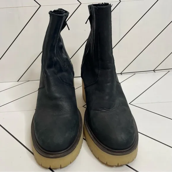 Free People | James Heeled Lug Sole Chelsea Boot Black Size 39