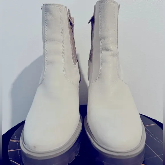 Free People James Ice Leather Chelsea Boots