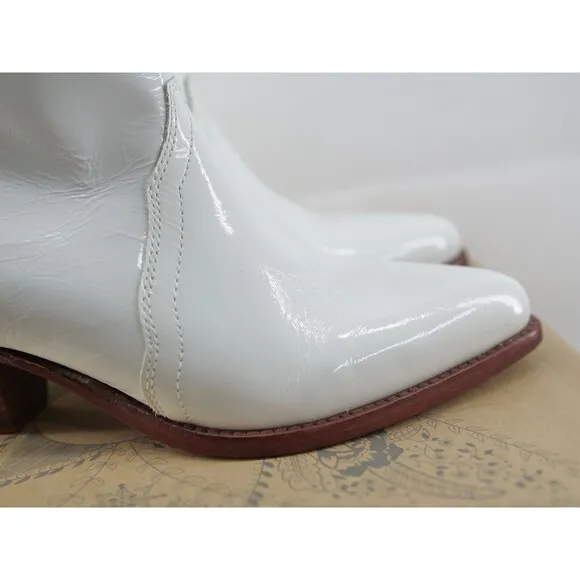 FREE PEOPLE NEW FRONTIER White Leather Cowboy Western Patent Leather‎ Boots 37