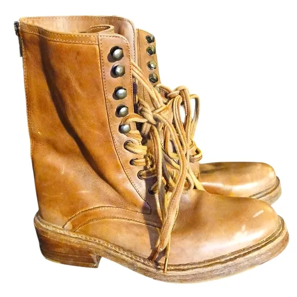 Free People Santa FE Vintage Look Distressed Tan Leather Lace-Up Boots Sz.39/8.5