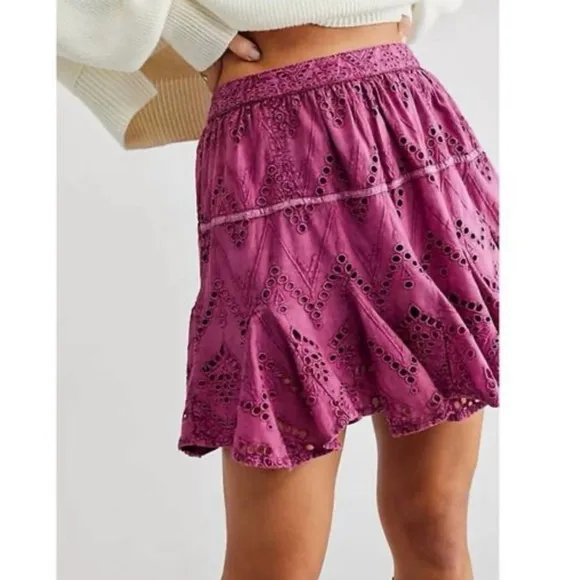 Free People Serenity Eyelet Mini Skirt Skort in Dreamy Mulberry MEDIUM 1245