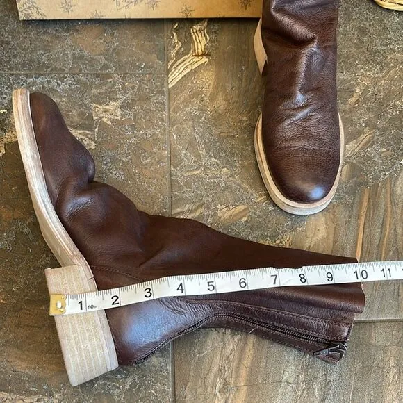 Free People Sutton Tight Slouch Boots size 7.5 size 38EU
