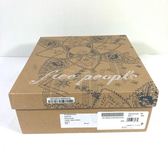 Free People Tabby Ankle Bootie Boots Black Size 9.5 NEW