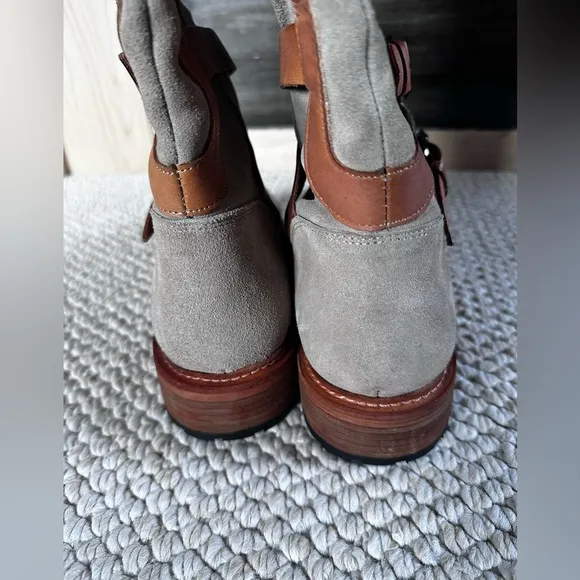Free People Tristie Buckle Moto Tan Suede Leather Straps Knee High BootsSize 8