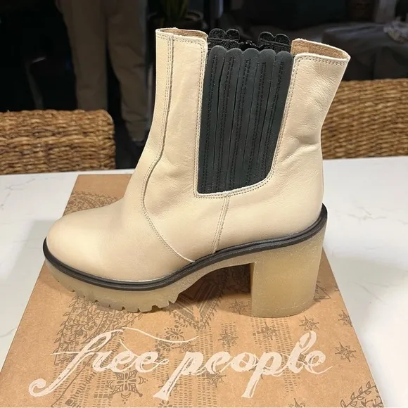 Free People White James Chunky Chelsea Boots 40