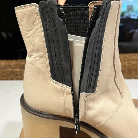 Free People White James Chunky Chelsea Boots 40