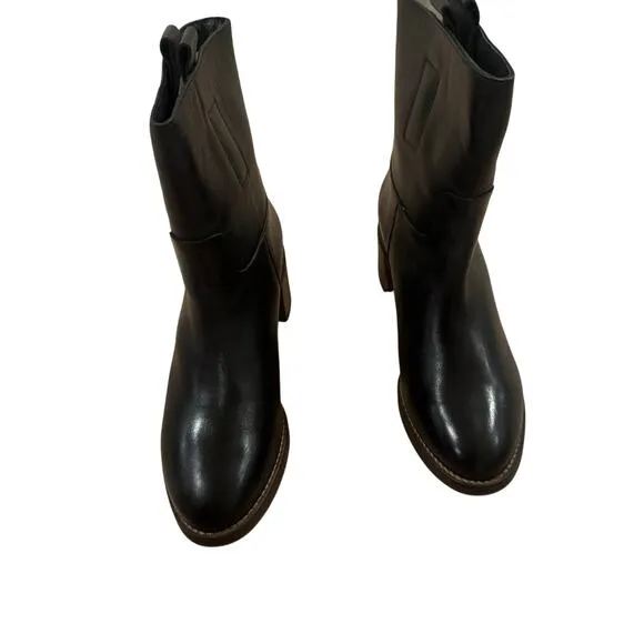 Free People Women's Leather Upper Tabby Ankle Boot Black Size 8.5 EU 39 NWOB