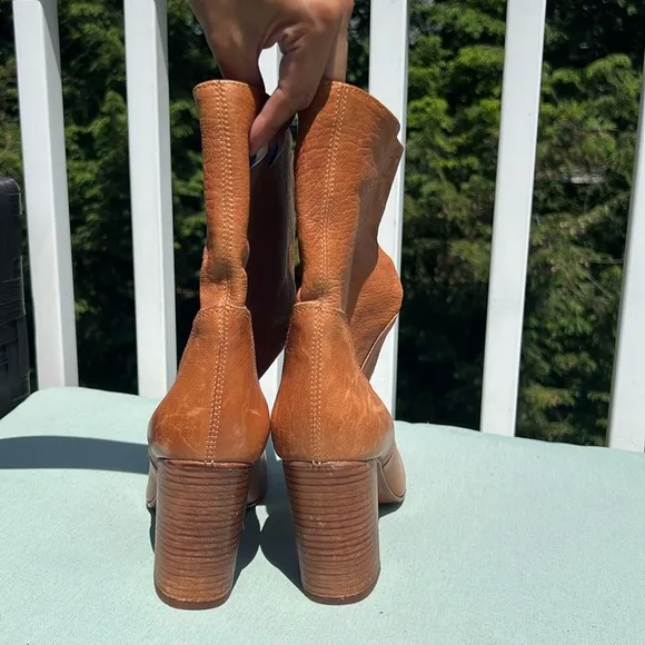 Free PeopleDakota Heel Boot tan size 38/8