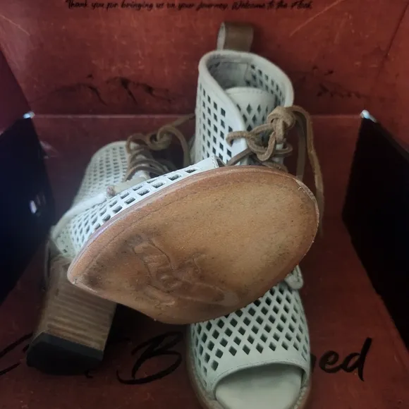Freebird Benni Size 7