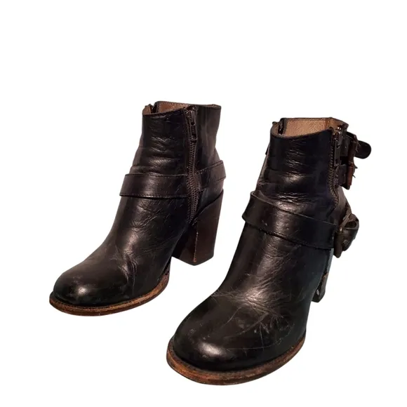 Freebird By Steven Leather Zip-Up Ankle Moto Riding Harness Boots Women's Size 9