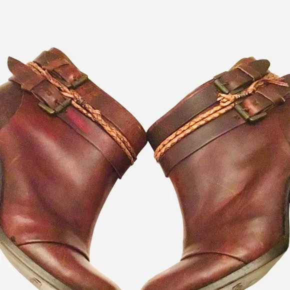 Freebird by Steven Lion Cognac Brown Distressed Leather Ankle Boots Size-11