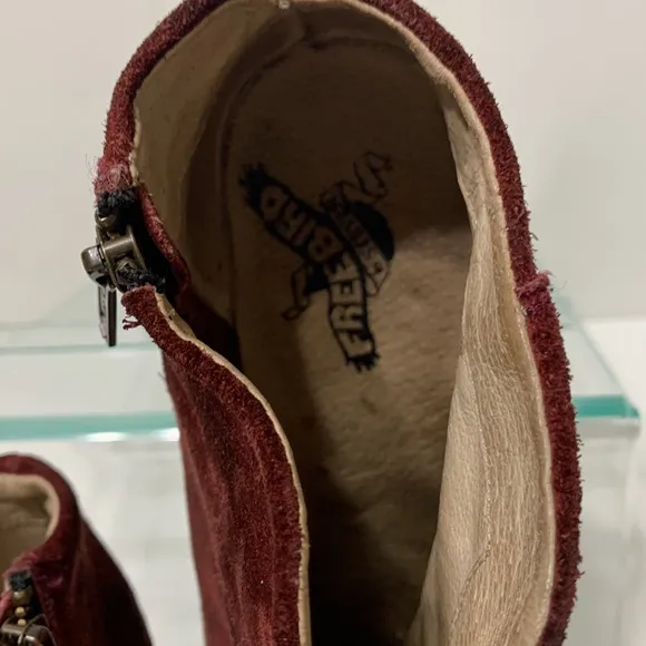 FREEBIRD Detroit red wine suede bootie