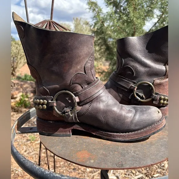 Freebird Hatch Booties