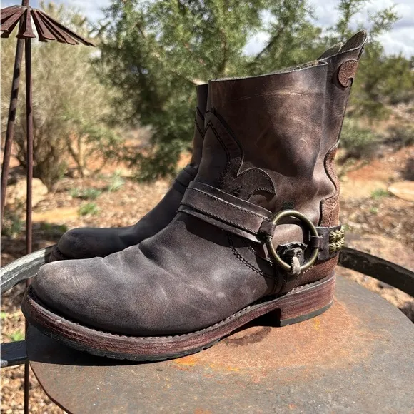 Freebird Hatch Booties