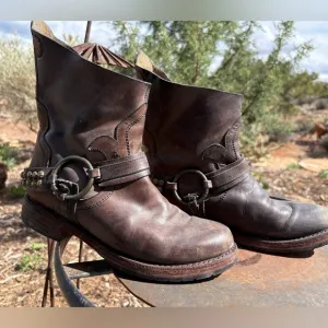 Freebird Hatch Booties