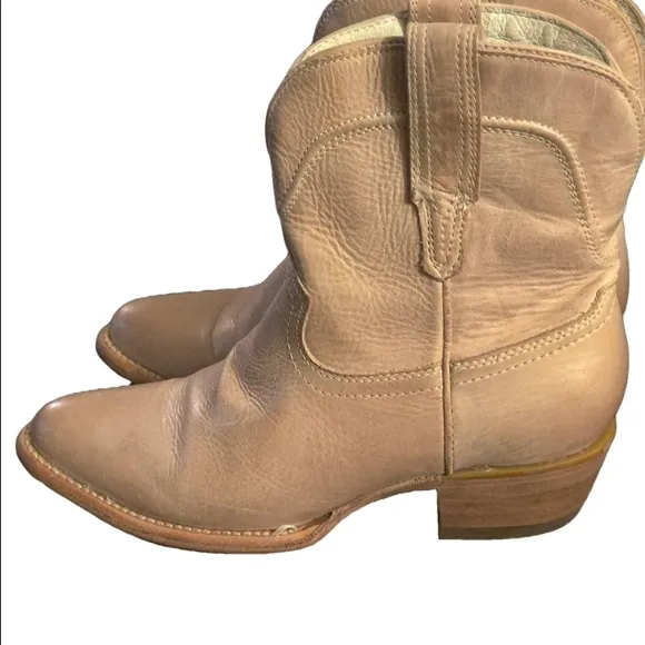 Freebird Zamora Western Ankle Boots Size 7 Tan Leather Cowboy Boots