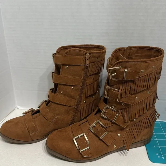 Fringe Buckle Suede Boots - Brown