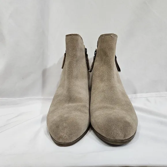 Frye &amp; Co. Judith heeled suede booties women's size 9