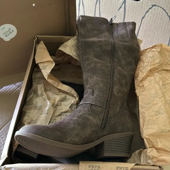 Frye &amp; Co Womens JAIMEY BROWN stacked heel riding boots