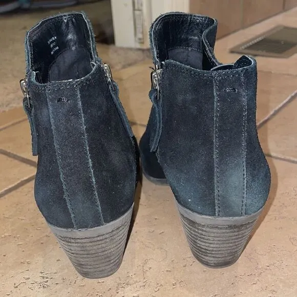 Frye &amp; Co Black Judy Double Zip Suede Booties
