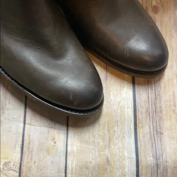 Frye Boots NWOT 6