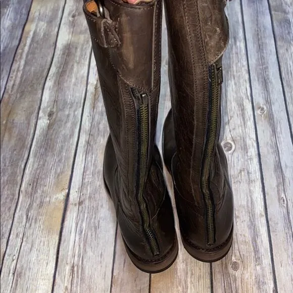 Frye Boots NWOT 6